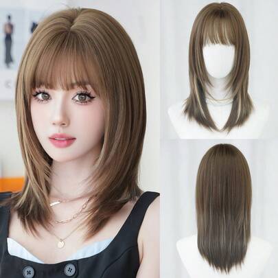 NAMM 20英寸灰棕色锁骨长度层次感中长假发，带刘海 - 发梢挑染，高密度全机烫耐热纤维合成假发，适合日常造型和街头时尚配饰
