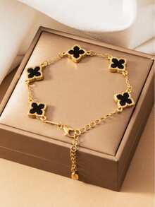 1pc Minimalist Clover Design Bracelet For Women - Court-style Four-leaf Clover - View 1