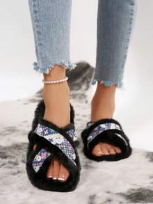 Women's Criss-Cross Warm Indoor Slippers, Autumn/Winter - Black - View 4