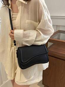 A Minimalist Retro Square Bag With Flap Opening, Adjustable Shoulder Strap And Lightweight Crossbody Bag In Solid Colour. Suitable For Ladies Daily Life Casual And Student Use,Purse,Purses And Bags Women,Tote Bag,Brown Purse,Carteras Para Mujer,Pink Purse,Bolsos Para Mujer,Crossbody Bags For Women,Totes Bags For Women,Orange Purse,Cartera Para Mujer Elegante,Hand Bags For Women,Shoulder Bags - 彩色 - 查看 2