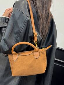 1 pezzo Borsa a spalla da donna di design di nicchia, versatile, nuova per il 2025, di grande capacità, colore unito, minimalista, stile retrò, borsa di lusso di alta gamma a forma di raviolo, borsa a tracolla in camoscio adatta per uscite, shopping, visite turistiche, lavoro, appuntamenti