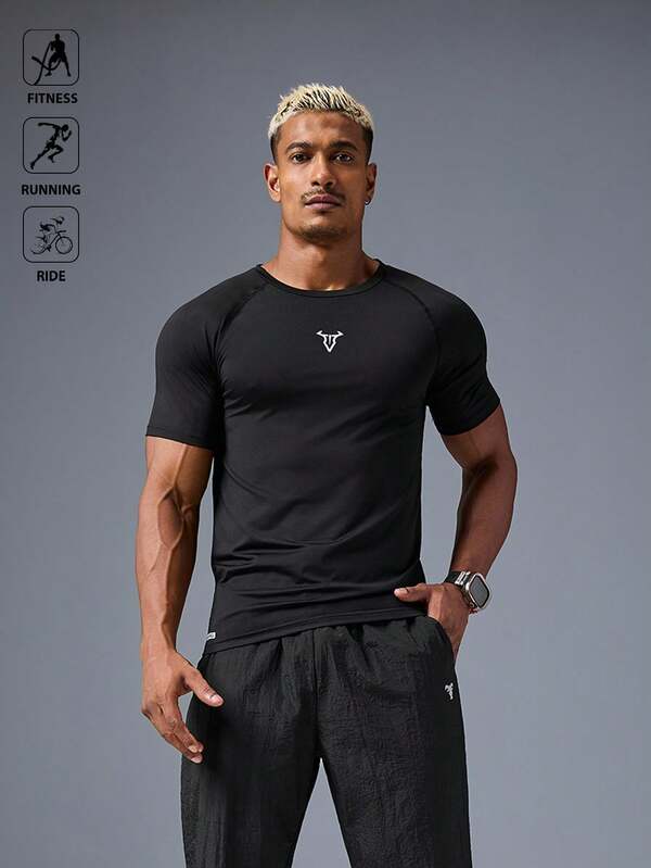 Manfinity Sport Polished Męska, swobodna, minimalistyczna, sportowa koszulka z raglanowymi rękawami, dopasowana, wygodna, oddychająca, odprowadzająca pot, dopasowana do treningu na siłowni, kompresyjna koszulka sportowa