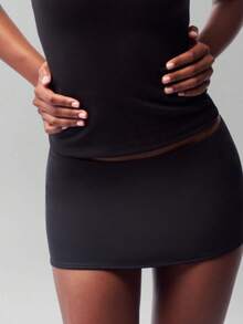 Women's Fashion Mini Skirts Solid Color Low Waist Short Skirts Summer Casual Bodycon Skirts Streetwear - 黑色 - 查看 1