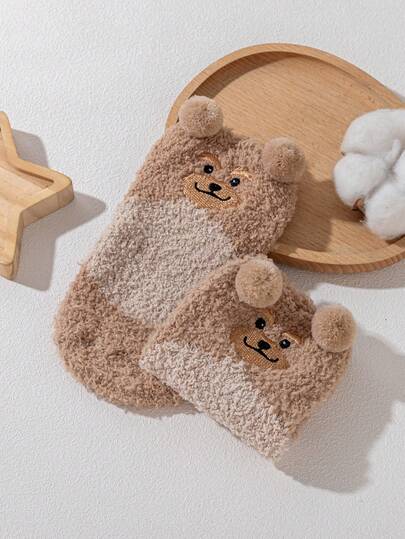 1 Pair Kids 3-16 Years Cute Cartoon Animal Penguin Bear Ocean World Series Embroidered Warm Coral Fleece House Socks, Essential For Autumn/Winter