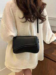 A Minimalist Retro Square Bag With Flap Opening, Adjustable Shoulder Strap And Lightweight Crossbody Bag In Solid Colour. Suitable For Ladies Daily Life Casual And Student Use,Purse,Purses And Bags Women,Tote Bag,Brown Purse,Carteras Para Mujer,Pink Purse,Bolsos Para Mujer,Crossbody Bags For Women,Totes Bags For Women,Orange Purse,Cartera Para Mujer Elegante,Hand Bags For Women,Shoulder Bags - 彩色 - 查看 3