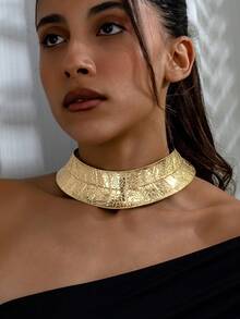 New Collar Necklace, Metallic Leaf Design, Versatile For Evening Gowns And Performances