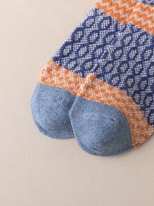 5 Pairs Women's Bohemian Style Christmas Mid-Calf Socks, Suitable For Outdoor, Sports, Home, Office Everyday Wear, Autumn/Winter