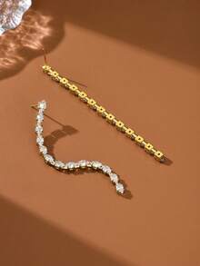 2 Stücke minimalistische, elegante, funkelnde Zirkonia Quasten Ohrringe, geeignet für den täglichen Gebrauch von Frauen