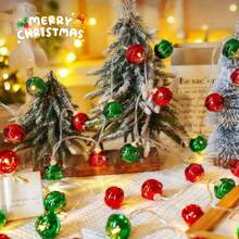 1 pieza Guirnalda de campana navideña con luces - Rojo y Verde, LED cálido, a pilas, adecuado para decoración del hogar, guardería, dormitorio, chimenea, escalera, fiesta, boda, cortina, árbol de Navidad - Perfecto para fiestas, cumpleaños de niños, Acción de Gracias, Año Nuevo y celebraciones de invierno (Baterías no incluidas), Luces de Navidad para interiores