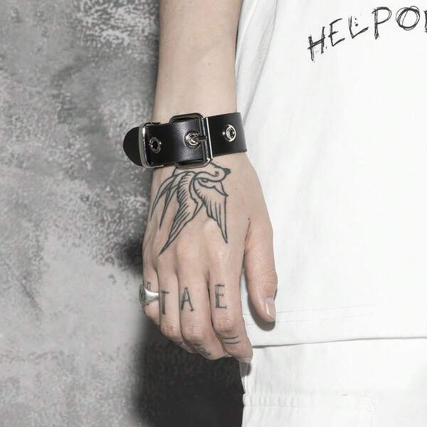 1pc Vintage Dark Style Chain Bracelet, Punk Adjustable Belt Buckle Bracelet Suitable For 10 Occasions, Unisex Accessory Decoration For Autumn/Winter