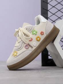 1 双女童花卉 PU 钩环带经典欧式休闲运动鞋，适合所有季节 - 米色 - 查看 2