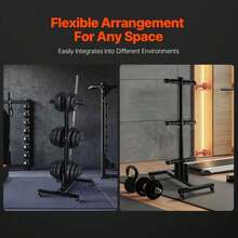 Estantería vertical de almacenamiento con ruedas - Capacidad de 454 kg, soporte para barra de gimnasio en casa, diseño compacto de 600x600x1350 mm, acabado negro elegante