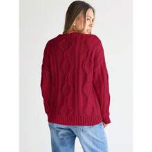 2025  Women's Oversized Cable Knit Crewneck Sweaters - 紅色 - 查看 3