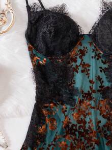 3D Embroidered Velvet Sexy Lingerie Camisole Nightgown - Green - View 10