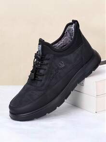 男士冬季畅销一脚蹬运动鞋，时尚百搭休闲，适合保暖、户外活动、旅行和度假，是送给爸爸的绝佳礼物