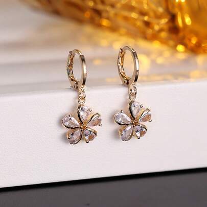 1 Pair Elegant Floral Design Women's Earrings, Suitable For Daily Wear, Dates And Other Occasions To Add A Graceful Charm