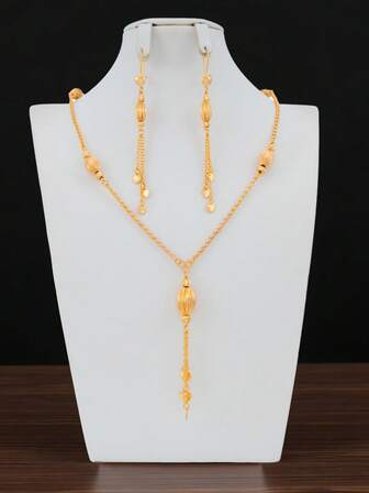 3pcs 18K Gold Plated Copper Floral & Fruit Shaped Waterproof Non-Fading Necklace & Earrings Jewelry Set, Casual Resort Style, Elegant European & Dubai Fashion, Suitable For Wedding, Party, Daily Wear, Gift For Women