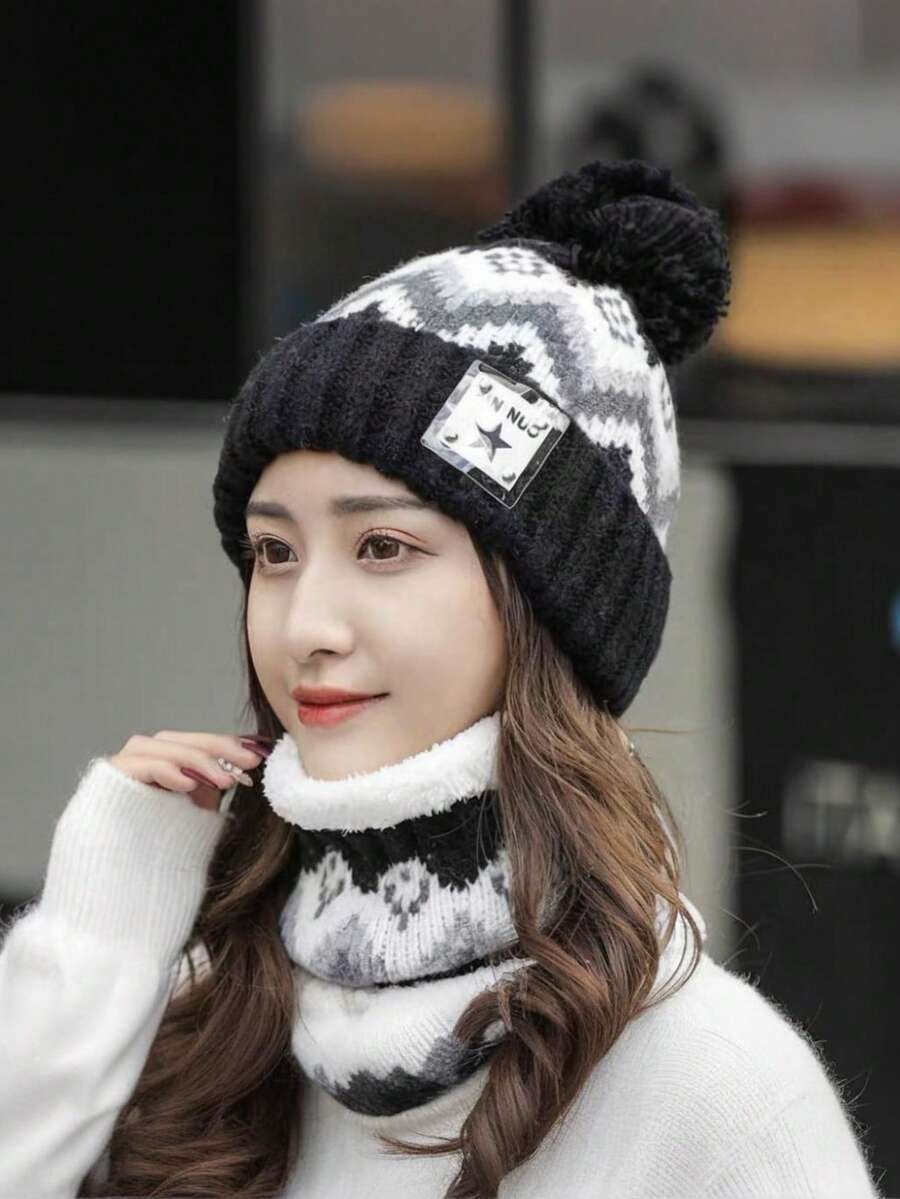 2pcs Women's Winter Hat And Scarf Set: Thickened And Fluffy Earmuffs Made Of Woolen Scarf, Suitable For Cold Weather, With Variety Of Colors To Choose From, Casual And Elegant Design. Made Of Soft And Durable Polyester Fiber Mixed Material, With A Hat And Scarf Design, Easy To Store Compactly. It Very Suitable For Daily Winter Wear, Commuting, Shopping And Family Outings To Provide Windproof, Cold-Proof And Warm Effects.