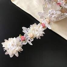Pearl Flower Lace Trim Ribbon, (2.5 Inches Wide) Beige, White And Pink Floral Embroidery Applique Patches For Sewing Crafts And Fabric Decoration Wedding Bridal Dress Party Dress DIY Costume Curtain Coat And Hat Accessories