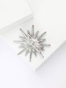 Fashion Rhinestone Eight Pointed Star Brooches For Women Unisex Star Pins Banquet Clothing Accessories/Friends Gathering Badges Gifts