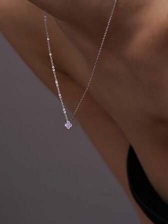 S925纯银项链 四叶草项链 女士日常佩戴项链 精致项链 银项链 时尚女士吊坠项链 银细链项链 金项链