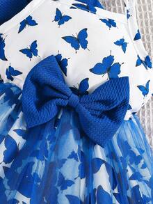 Conjunto de 2 piezas para bebé niña con chaqueta de manga larga con volantes y bordado de mariposa, y vestido minimalista con estampado de mariposa en malla - Azul - Ver 7