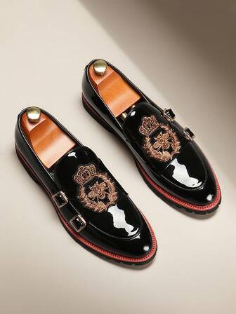 Luxury Retro Designer Men's Loafers, Elegant Gentleman Social Leather Shoes With Double Buckle, Embroidered Bee & Crown Pattern, Glossy Patent Leather, Lightweight Casual Dress Shoes For Business, Party, Wedding, Formal Occasions, Spring/Autumn. Please Order One Size Up As The Size Runs Small.