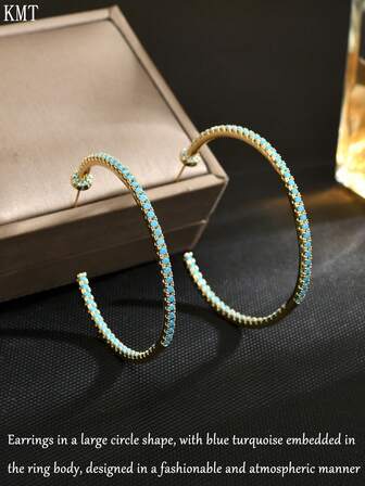 KMT 2 st. kreativa C-formade överdrivna runda örhängen i koppar för kvinnor, enkel men färgglad design, moderiktiga och lyxiga örhängen som kan ge dina outfits personliga och sofistikerade uttryck.