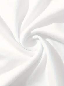 White Senior Class Of 2028 T-Shirt For Women - Bold Red Lettering Graduation Tee, Perfect For High School Senior Year Celebration And Graduation Events