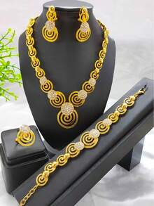 4pcs Fashionable Women's Gold-Plated Spiral Rhinestone Jewelry Set: Necklace, Earrings, Bracelet, Ring. Suitable For European, African, Middle Eastern, Dubai Bride, Wedding, Party Dress, Halloween, Christmas, New Year, Birthday, Holiday Gift, Daily Wear.