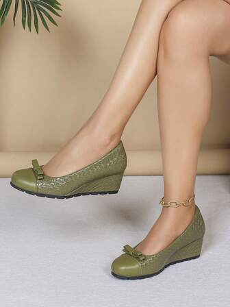 Women's Fashion Wedge Heel Soft Comfortable Pointed Toe High Heels