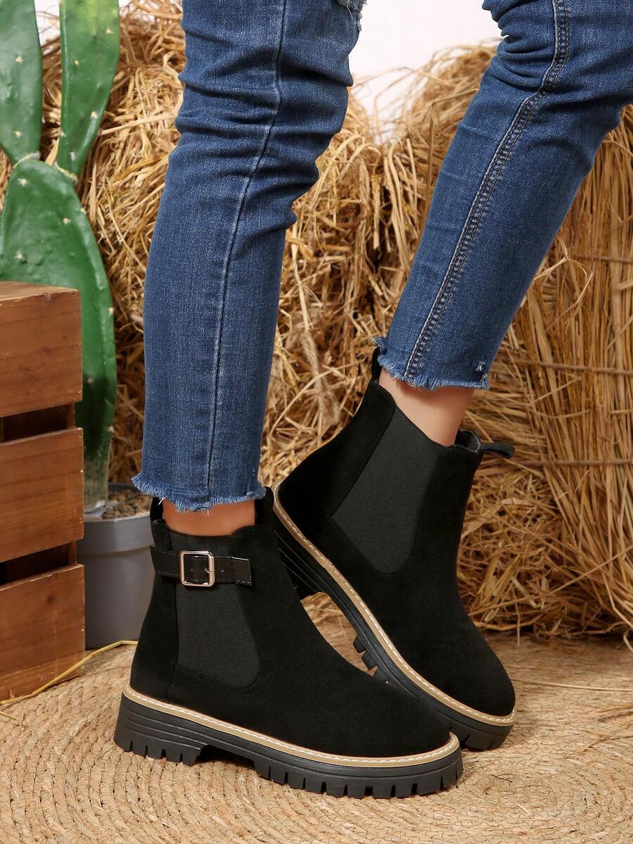 Women's Buckle Decor Patchwork Round Toe Slip-On Black Short Boots, Western Style Suitable For Holidays, Outdoor, Halloween And Daily Wear, Autumn/Winter New High Heel Boots, Fashionable And Comfortable To Pair With Jackets