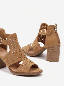 Sandali con tacco a blocco traforati - Scarpe estive classiche ed eleganti per donna - Cammello - Visualizzare 6