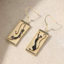 1 Pair Geometric Vintage Hoop Earrings, Creative Jewelry With Cat Pattern, Exquisite Jewelry Gift For Festivals And Gatherings