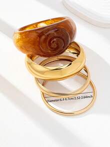 4 Pcs Oversized Chunky Resin Cuff Bangles Set, Minimalist Stackable Golden Color Metal Wheels Bracelets Set, Women Fashionable Jewelry Set For Daily Wear, Dating, Party