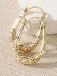 Vintage Gold Tone Hoop Earrings, Large Oval Shape, Hollow & Twisted Design