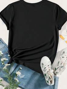 Short Sleeve T-Shirt With Senior 2026 Dad Graphic Print - Perfect For Graduation Celebrations And Family Events