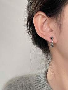 1 Pair Of Gothic Hip-Hop, Dark Punk Rock Style Earrings, Alloy Earrings, Round Spiral Perforated Earrings, Suitable For Daily Wear By Men And Women