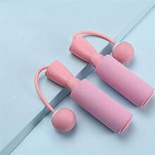 这款两件装的无线跳绳加重设计，有助于燃烧脂肪，是居家和户外健身的理想之选。它能有效提升心肺功能和力量训练效果，无需传统跳绳的繁琐操作，非常适合空间有限或旅行携带。符合人体工学的手柄确保握感舒适。 - 彩色 - 查看 7