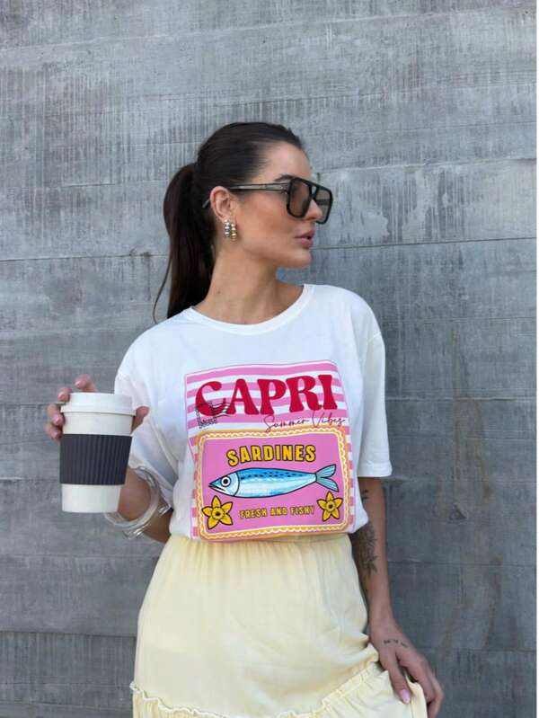 Camiseta Feminina Gola Redonda Estampa Verão CAPRI ITALY Blusa em Algodão Premium