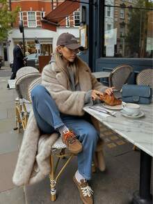 2025秋冬新款女士宽松中长款仿皮草轻薄外套，适合夜间外出、日常穿着、街头风、旅行、早午餐、乡村音乐节等场合。 - 淺灰色 - 查看 3