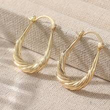 Vintage Gold Tone Hoop Earrings, Large Oval Shape, Hollow & Twisted Design