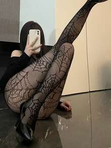 1 Pair Women Halloween Spider Web Fishnet Thigh High Socks, Party Costume Stockings Autumn Accessories Large Size Fishing Net Socks, Women's Flower Vine Net, Black Halloween Net Socks, Hollowed Out Thin Silk Stockings, Women's Pantyhose, Hollowed Out Sexy