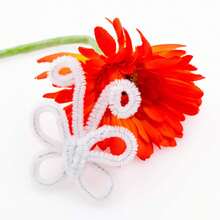 300 Stücke Pfeifenreiniger Basteln Chenille Stämme weiß 6MM X 12 ZOLL verdrehbare Stämme für Basteln und Kunst biegsame Modellierstäbe 300 Stücke weiß