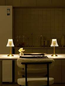 1pc/2pcs Adjustable LED Desk Lamp, Geometric Table Lighting With 3-Level Dimmable USB Charging Touch Sensor, Brushed Light, Indoor Bedside Ambient Lighting, Suitable For Bedroom, Holiday And Sports Theme