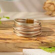 1pc Boho Vacation Style Multilayer Contrast Magnetic Buckle Bracelet Unisex Rock Hippie Wide-Brimmed Disturbing Bangle Wrap Bracelet For Women