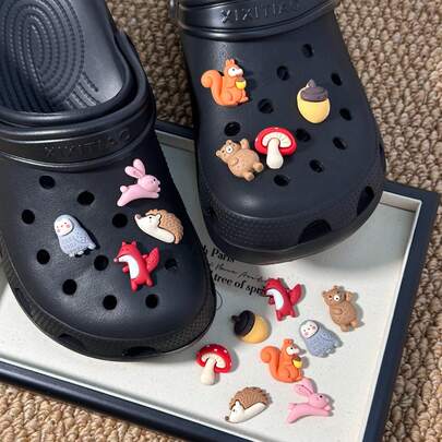 8 süße Tiere, DIY Schuhsticks, Sandalen und Pantoffeln mit mehrfarbigen Accessoires - perfekte Urlaubsgeschenke