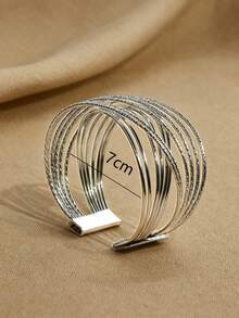 1 pieza Brazalete único de mujer con diseño geométrico cruzado, adecuado para uso casual, de compras, fiestas de noche, regalo perfecto (evitar el contacto con el agua)