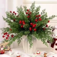 45 pièces Décorations de Noël, Verdure artificielle Ornements de Noël Branches de pin de Norfolk avec tiges de baies rouges pour couronnes de Noël DIY, centres de table d'arbres de Noël et décoration