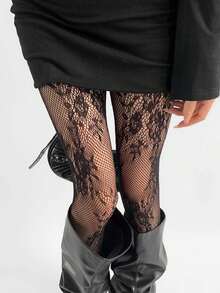 1/2 Pair Black Floral Pattern Women Fishnet Socks, Lace Trim Hollow Out Sexy Retro Rose Vine Leaf Breathable Pantyhose - Black - View 3